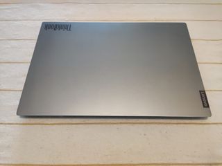 Portátil Lenovo ThinkBook 15 Intel Core i7+Mouse Logitech inalámbrico