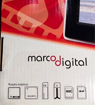 Marco Digital Werlisa de 7 pulgadas. Con regalo.