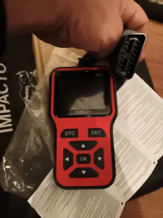 Máquina Diagnóstico OBD2 V500