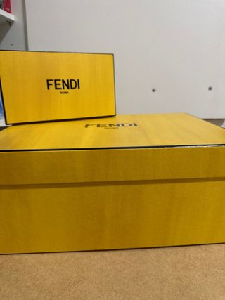 Cajas Fendi Roma Almacenamiento