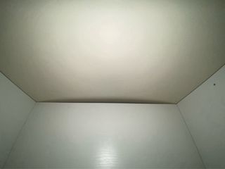 Armadio moderno beige 6 ante.