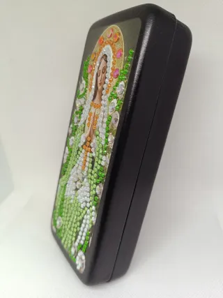 Estuche Gafas Punto Diamante Virgen María