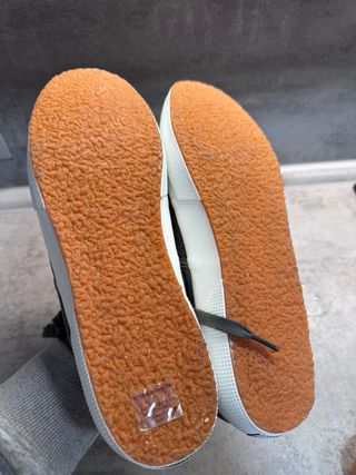 Superga grises sin estrenar