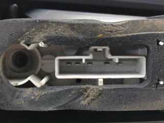 PILOTO TRASERO DERECHO FORD FOCUS (6)