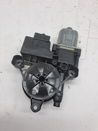 MOTOR ELEVALUNAS TRASERO IZQUIERDO VOLKSWAGEN GOLF VII LIM.  (2)