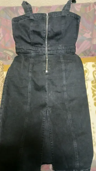 Mono vaquero negro con cremallera