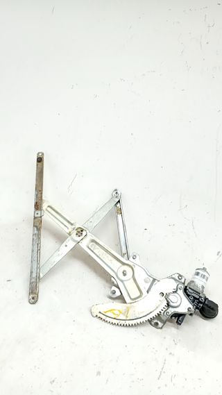 ELEVALUNAS DELANTERO DERECHO SUZUKI SWIFT SF BERLINA (EA)