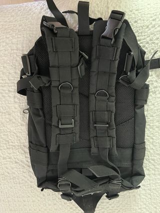 Mochila senderismo multibolsillos negra