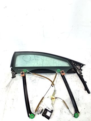 ELEVALUNAS DELANTERO DERECHO AUDI A3 (8L)