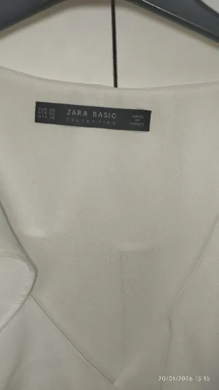 Blusa Zara Blanca Volantes Talla XS