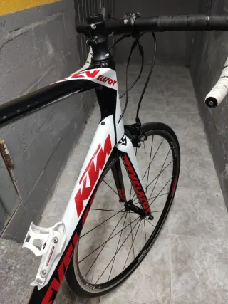 Bicicleta Carretera Carbono KTM 105
