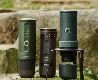 Soporte Outln para cafetera portátil