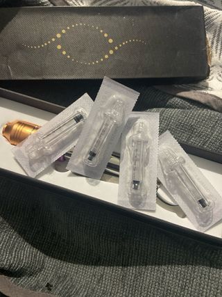 Pluma de Ácido Hialurónico