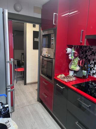 Se alquila habitación cerca del Hospital General