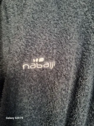 Accappatoio Nabaiji in microfibra