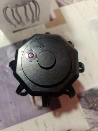 Masajeador de cabeza negro