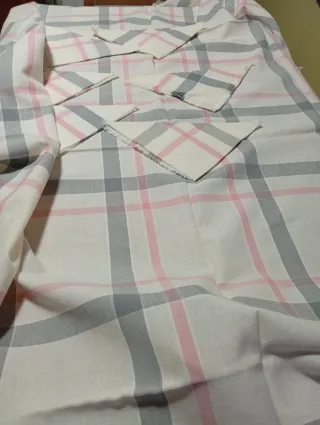 Tovaglia quadri con 6 tovaglioli