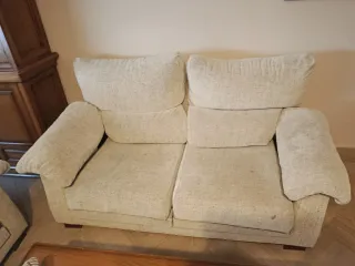 Sofá de 2 y 3 plazas en buen estado