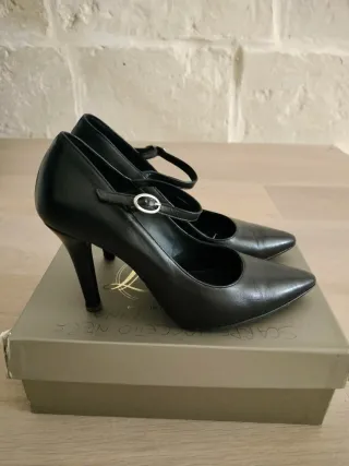 Scarpe tacco pelle nere