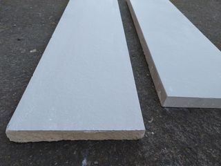 Listones y rodapiés de piedra