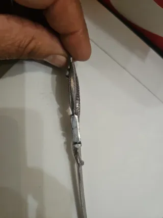 Tagliacarte vintage globo UCB