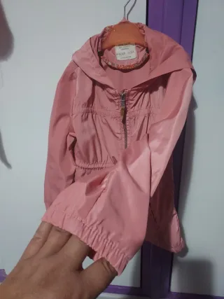 Gabardina niña rosa Talla 5