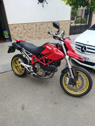 Ducati Hypermotard 1100 Supermotard