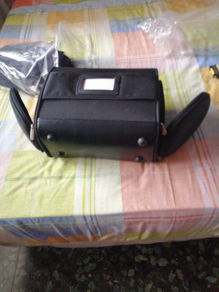 Neceser de viaje negro a estrenar
