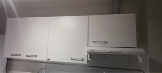 Muebles de cocina blancos