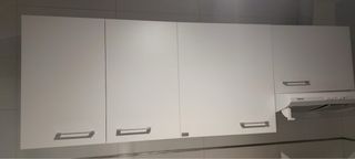 Muebles de cocina blancos