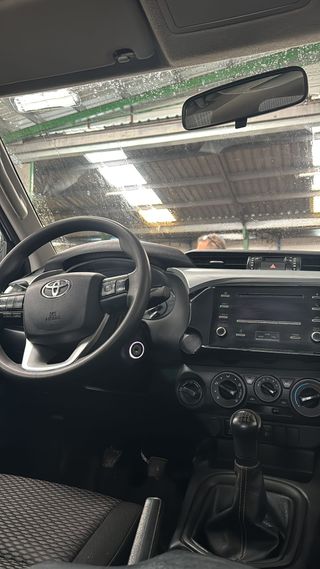 Toyota Hilux Doble cabina 2,4D 2021