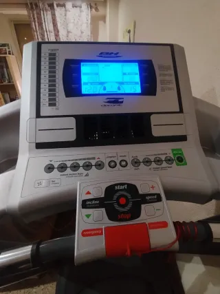 Cinta de correr BH F1 con ventilador e inclinación