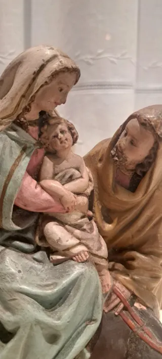 Antigua Escultura Huida a Egipto. De 120 € a 108€.