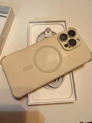 iPhone 16 pro max 256gb con caja y cable