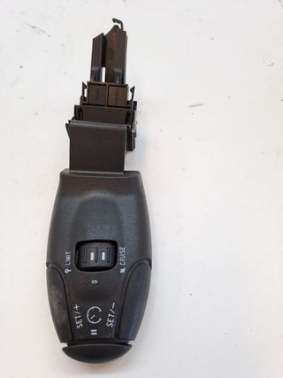 MANDO MULTIFUNCION PEUGEOT 208 (2)