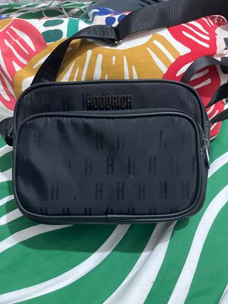 Bolso bandolera Hoodrich negro