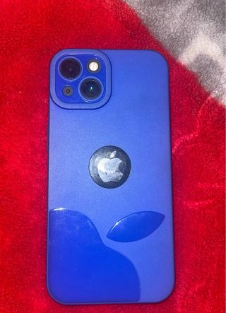 iPhone Apple Azul con AirTag