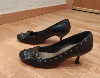 Zapatos María Forcen Talla 39 Tachuelas