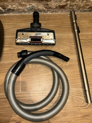 Aspiradora Nilfisk Allergy Power Verde