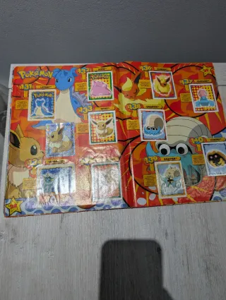 Álbum de Cromos Pokémon Sticker Album COMPLETO