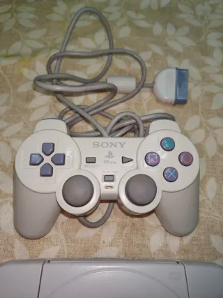 Consola Sony PS One con mando DualShock