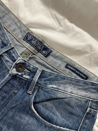 Vaqueros Guess Azules