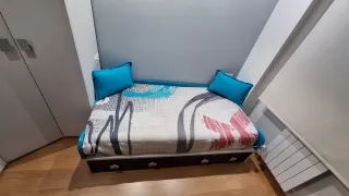Cama individual con cajones