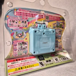 Sanrio Pocket Room Hello Kitty Tamagotchi