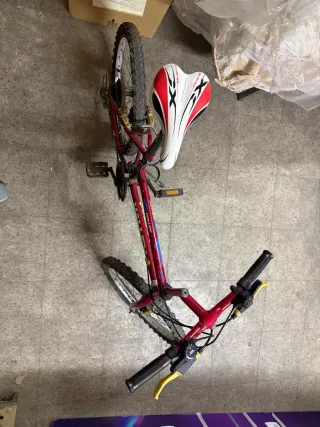 Bicicleta infantil Halley roja