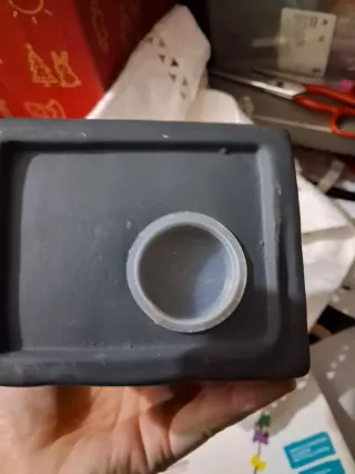 Salvadanaio fermalibri egiziano