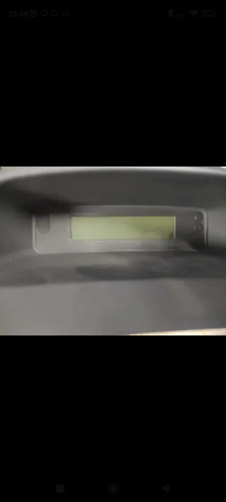 Plástico Radio Megane 2