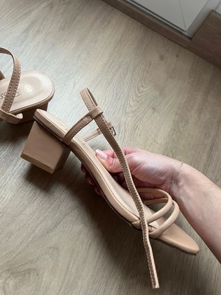 Sandalias tacón rosa salmón talla 38