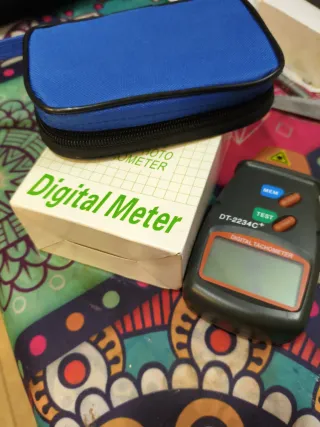 Tacómetro Digital Foto DT-2234C+