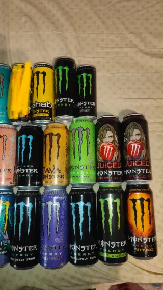 Collezione lattine Monster Energy